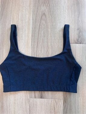 Outdoor Voices Double Time Sports Bra
Women’s Medium | Navy Blue